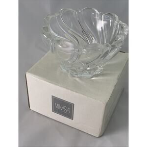 Mikasa Peppermint Clear Swirl Bowl Glass Candy